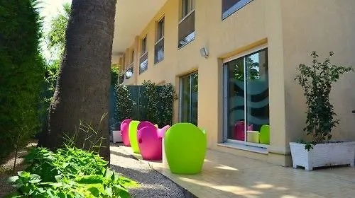 Residence Le Massena Le Cannet Aparthotel