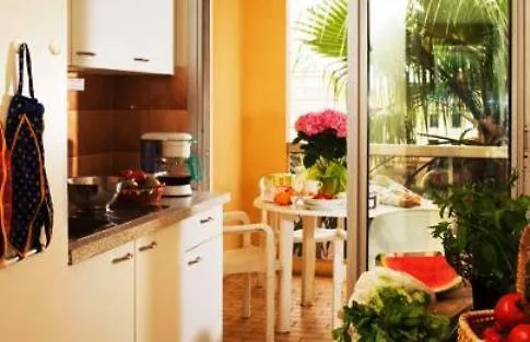 Residence Le Massena Le Cannet 3*,  France